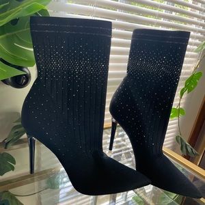 I am doing spring de cluttering and these didn’t make the love list